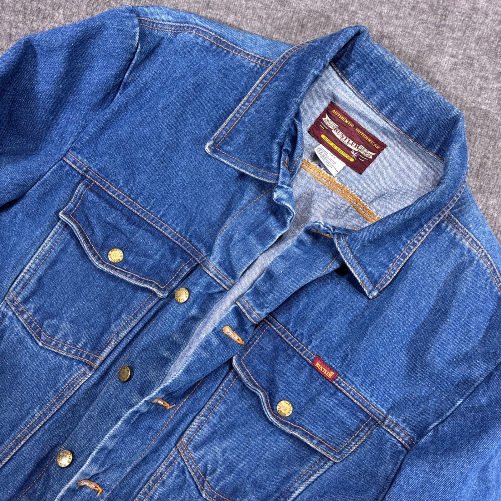 Rustler Denim Jacket Mens Medium Blue Vintage Trucker Style 82302/40